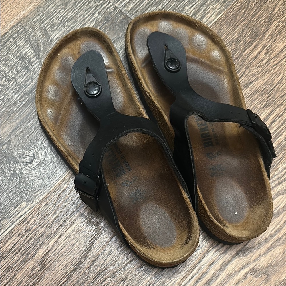 Birkenstock Black T-Strap Thong Sandals